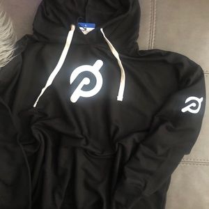 Pullover Hoodie - Sweatshirt - NWT